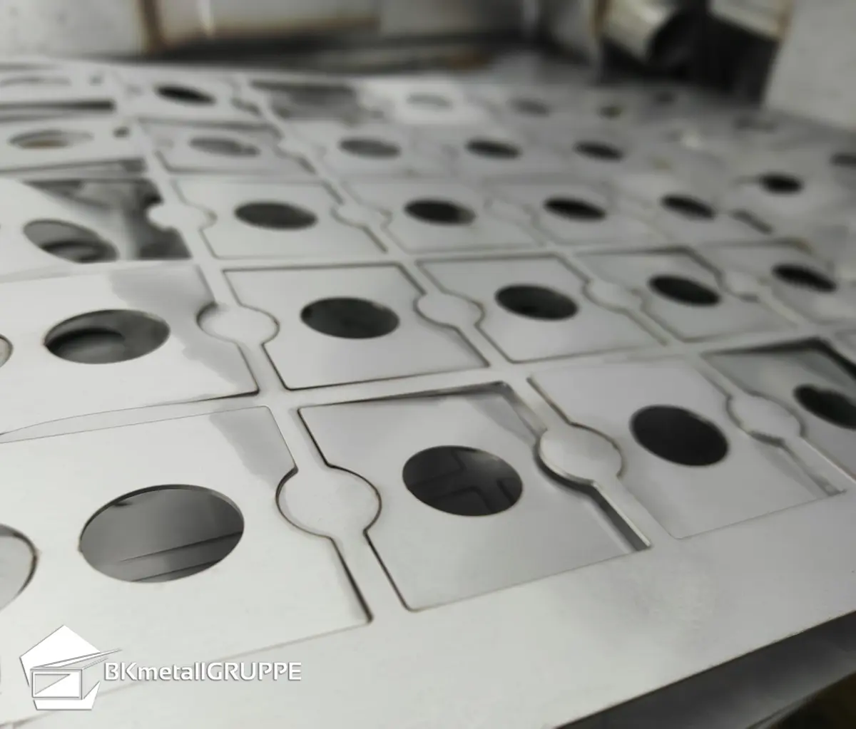 Corte a laser de metais